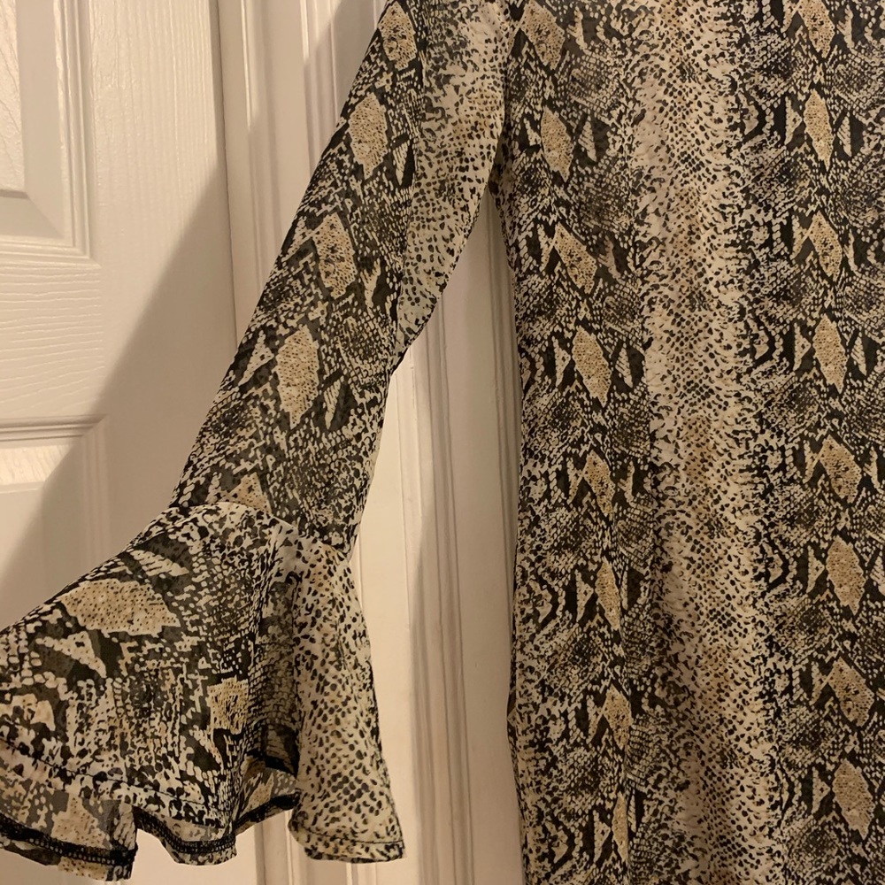 Snake Print Midi Dress with Flare Sleeves! - Picture 4 of 6